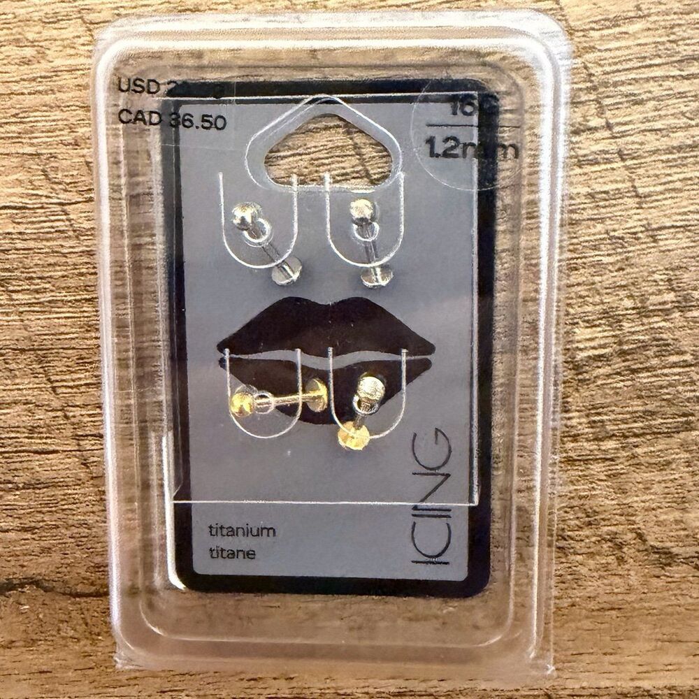 Icing titanium Stud lip rings silver gold 16G 1.2mm